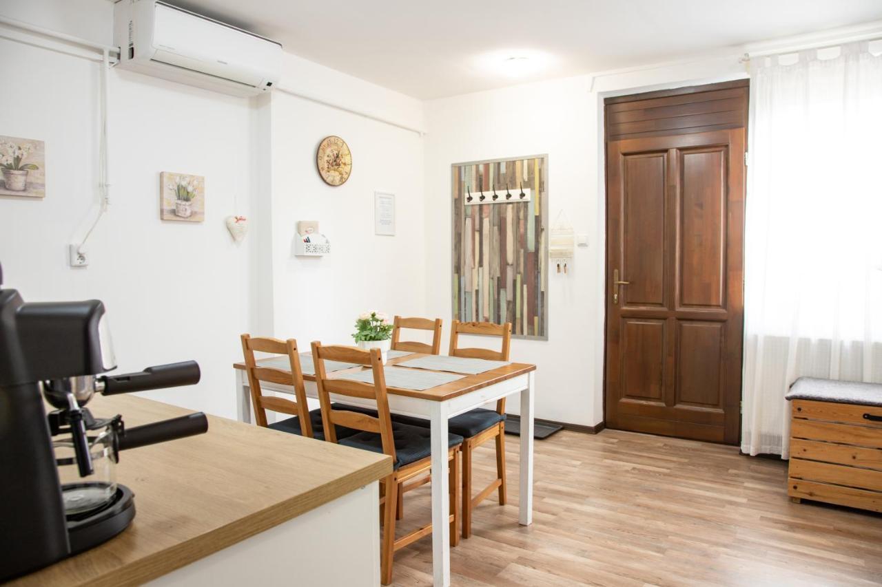 Csillagvirág Apartman Gyula Kültér fotó